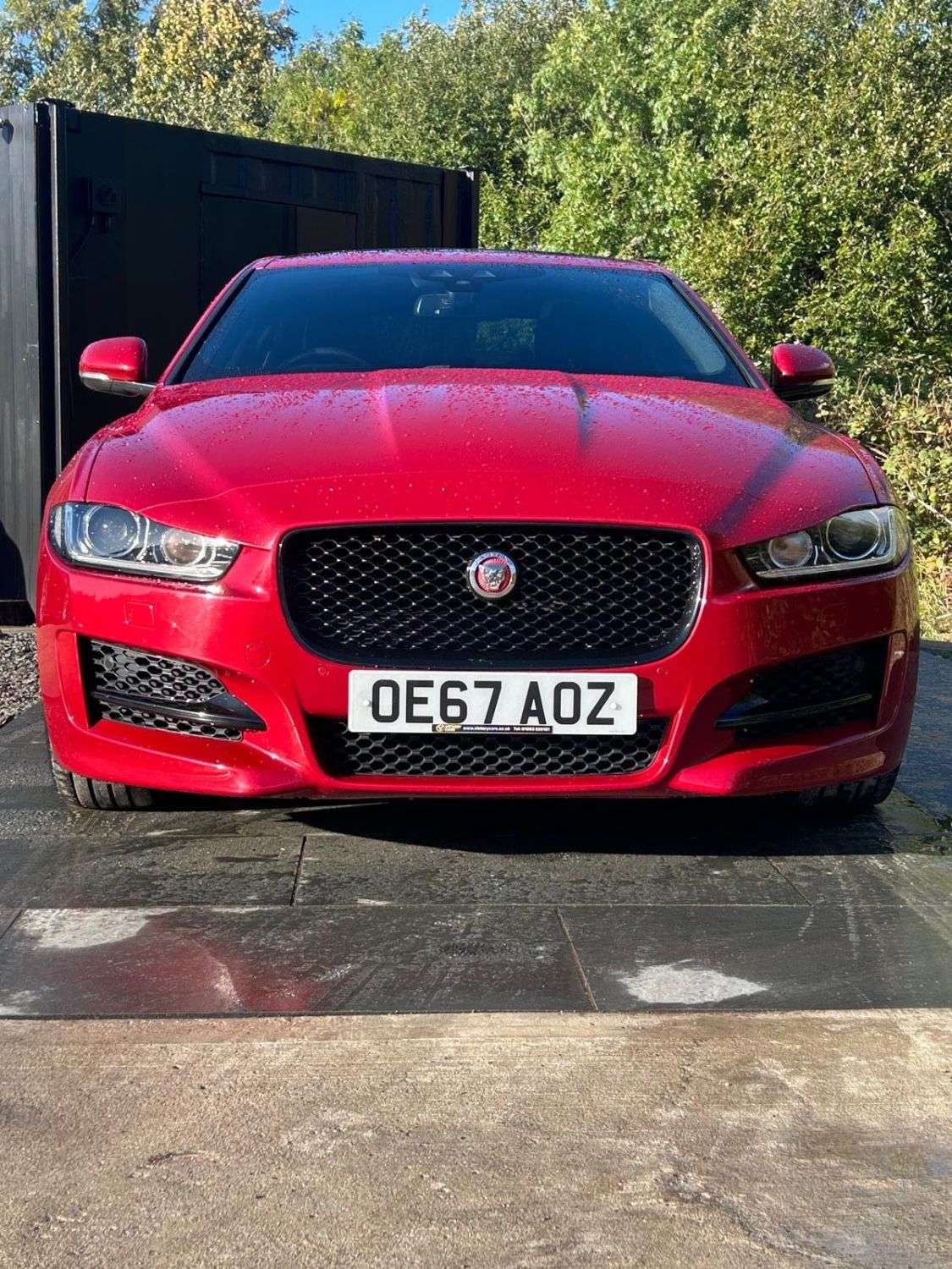 A 2017 JAGUAR XE 2.0d R-Sport Saloon 4dr Diesel Auto Euro 6 (s/s) (180 ps) REAR CAMERA BLUET A 2017 JAGUAR XE 2.0d R-Sport Saloon 4dr Diesel Auto Euro 6 (s/s) (180 ps) REAR CAMERA BLUET