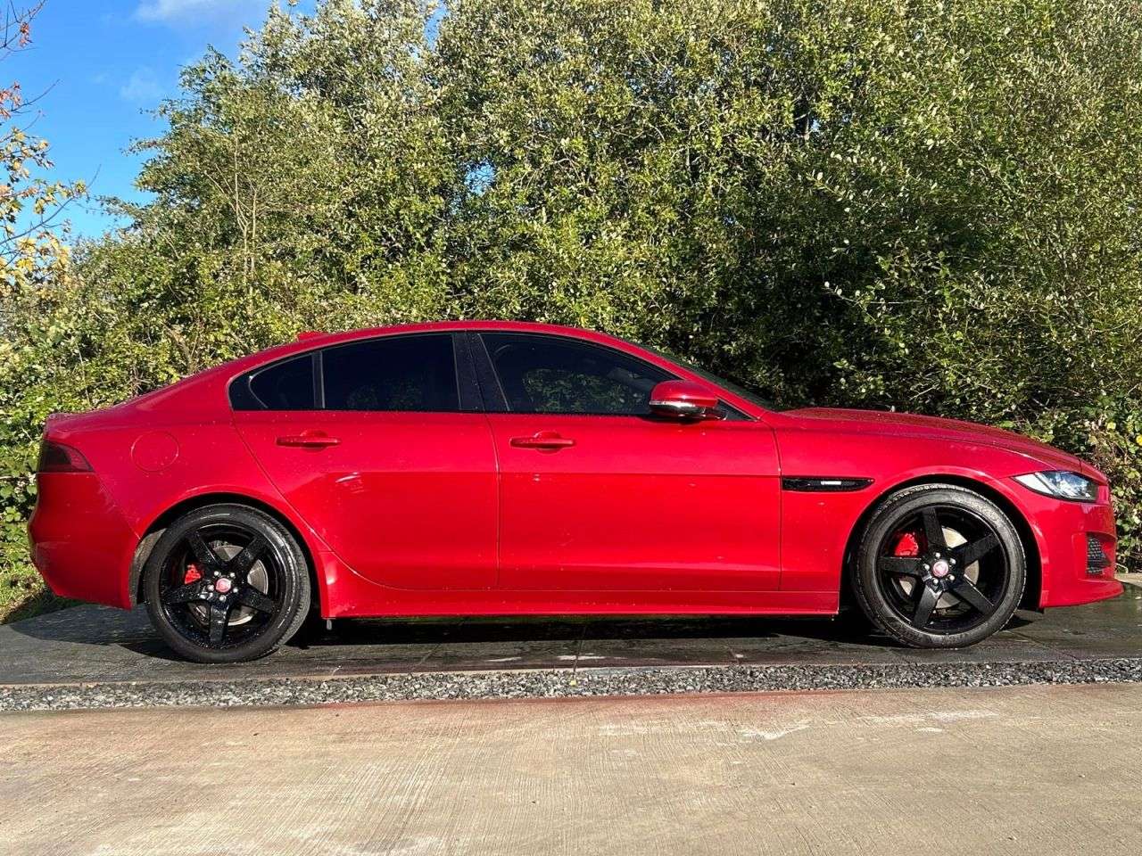 2017 JAGUAR XE 2017 JAGUAR XE