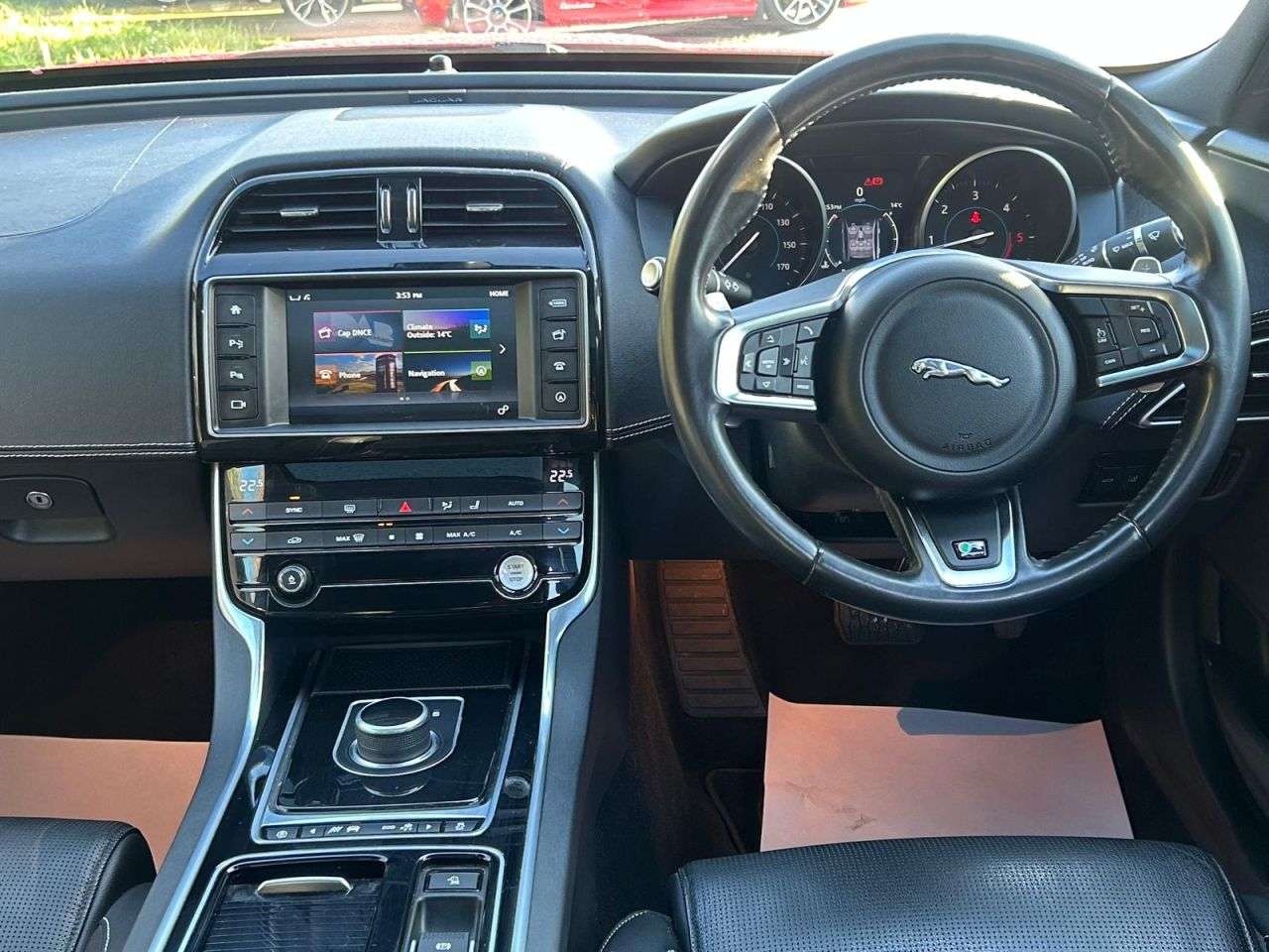 2017 JAGUAR XE 2017 JAGUAR XE