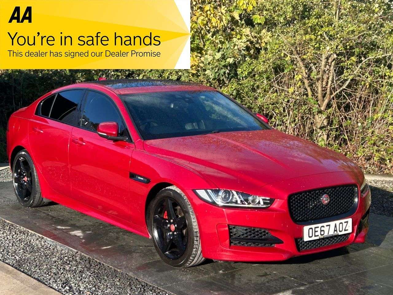 A 2017 JAGUAR XE 2.0d R-Sport Saloon 4dr Diesel Auto Euro 6 (s/s) (180 ps) REAR CAMERA BLUET A 2017 JAGUAR XE 2.0d R-Sport Saloon 4dr Diesel Auto Euro 6 (s/s) (180 ps) REAR CAMERA BLUET