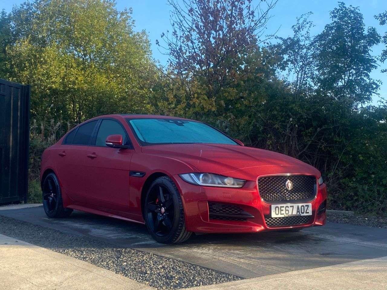 2017 JAGUAR XE 2017 JAGUAR XE