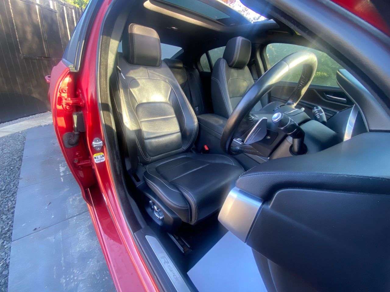 2017 JAGUAR XE 2017 JAGUAR XE