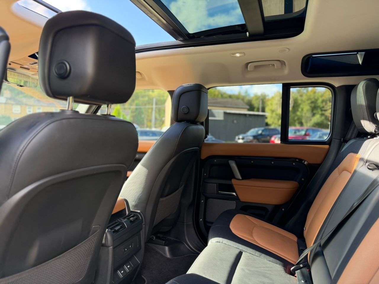 2023 LAND ROVER DEFENDER 110 2023 LAND ROVER DEFENDER 110