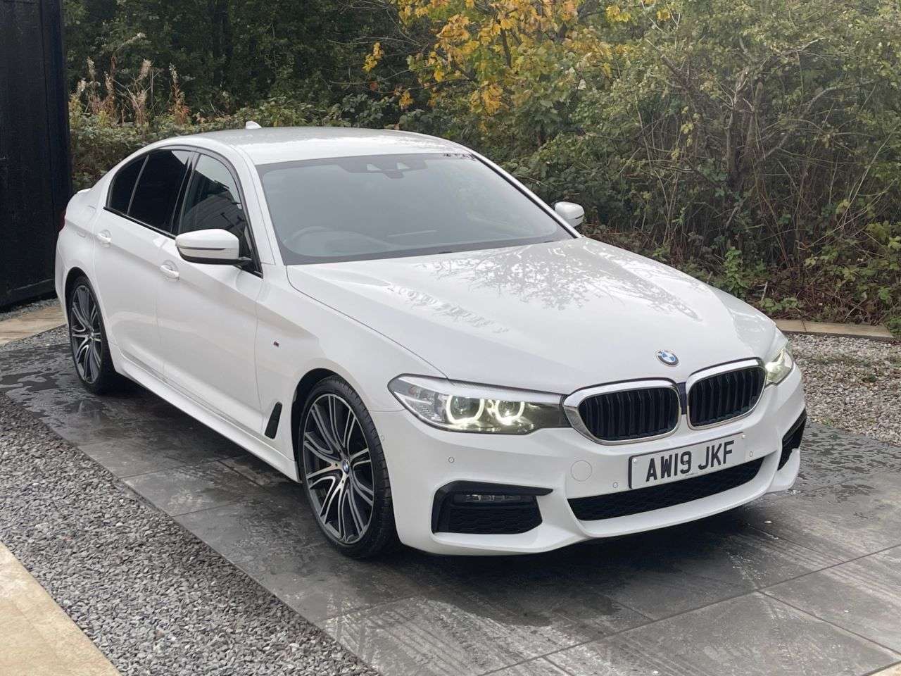 2019 BMW 5 SERIES 2019 BMW 5 SERIES