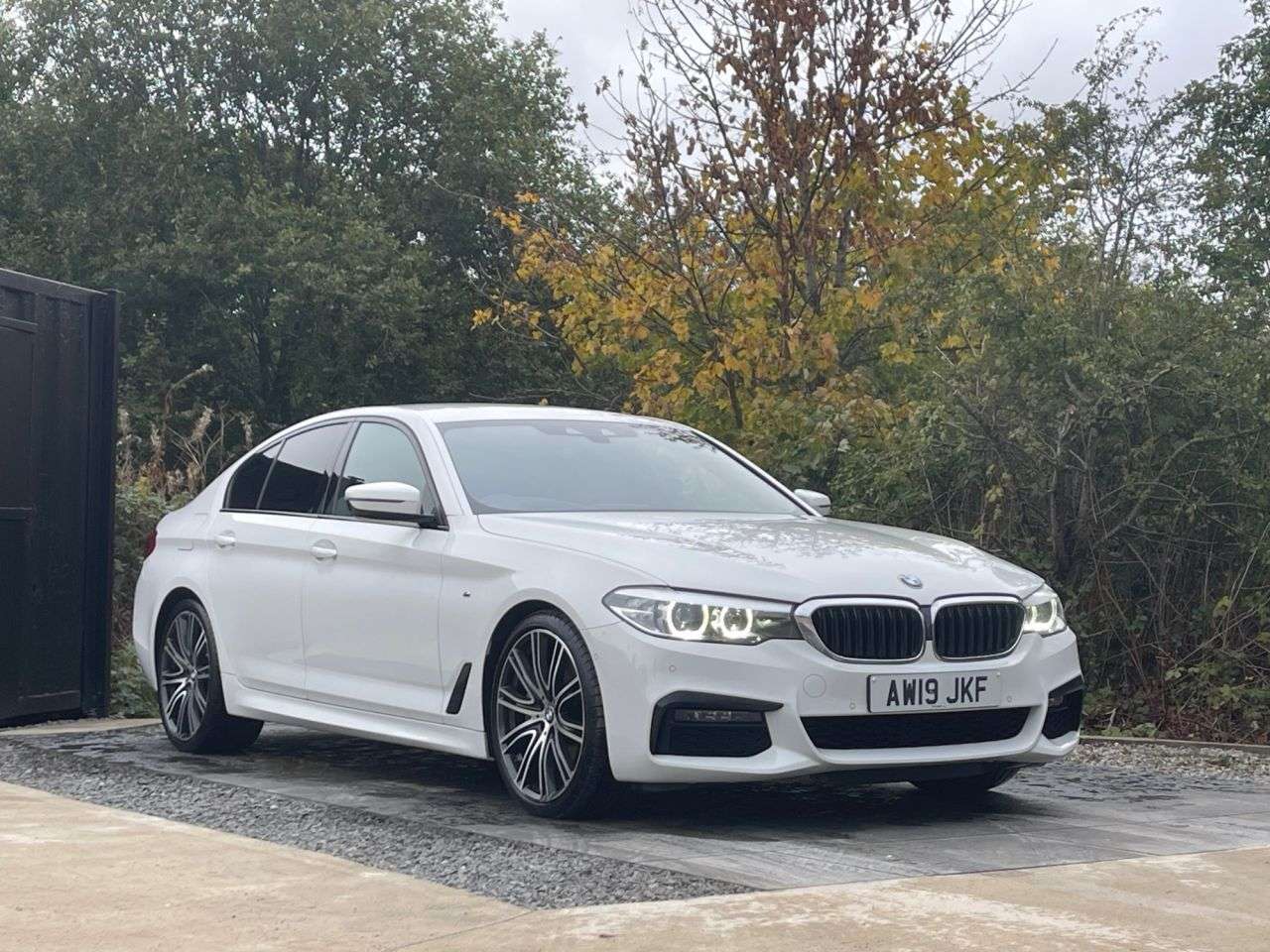 2019 BMW 5 SERIES 2019 BMW 5 SERIES