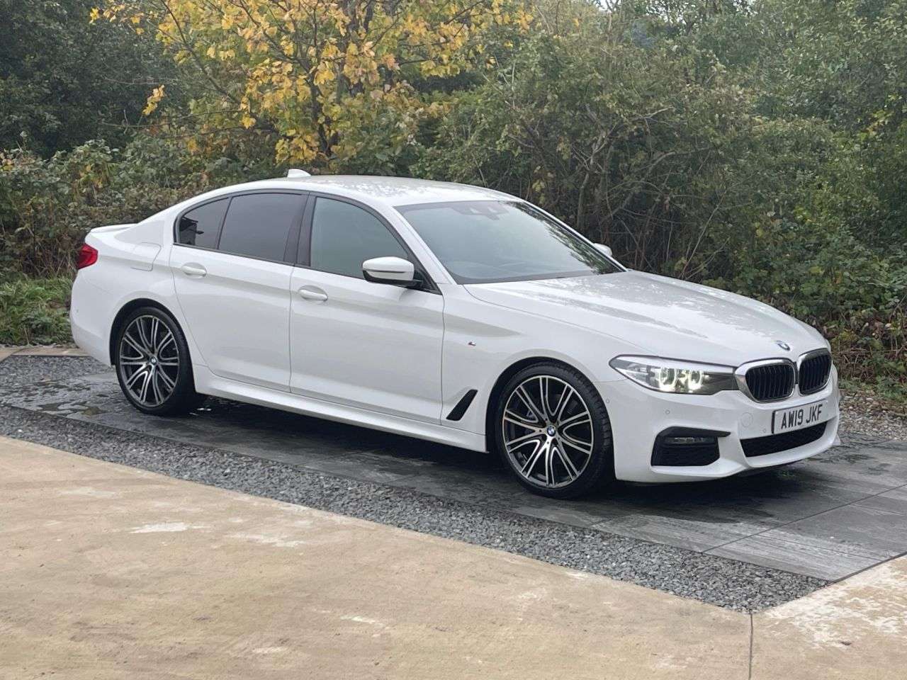2019 BMW 5 SERIES 2019 BMW 5 SERIES
