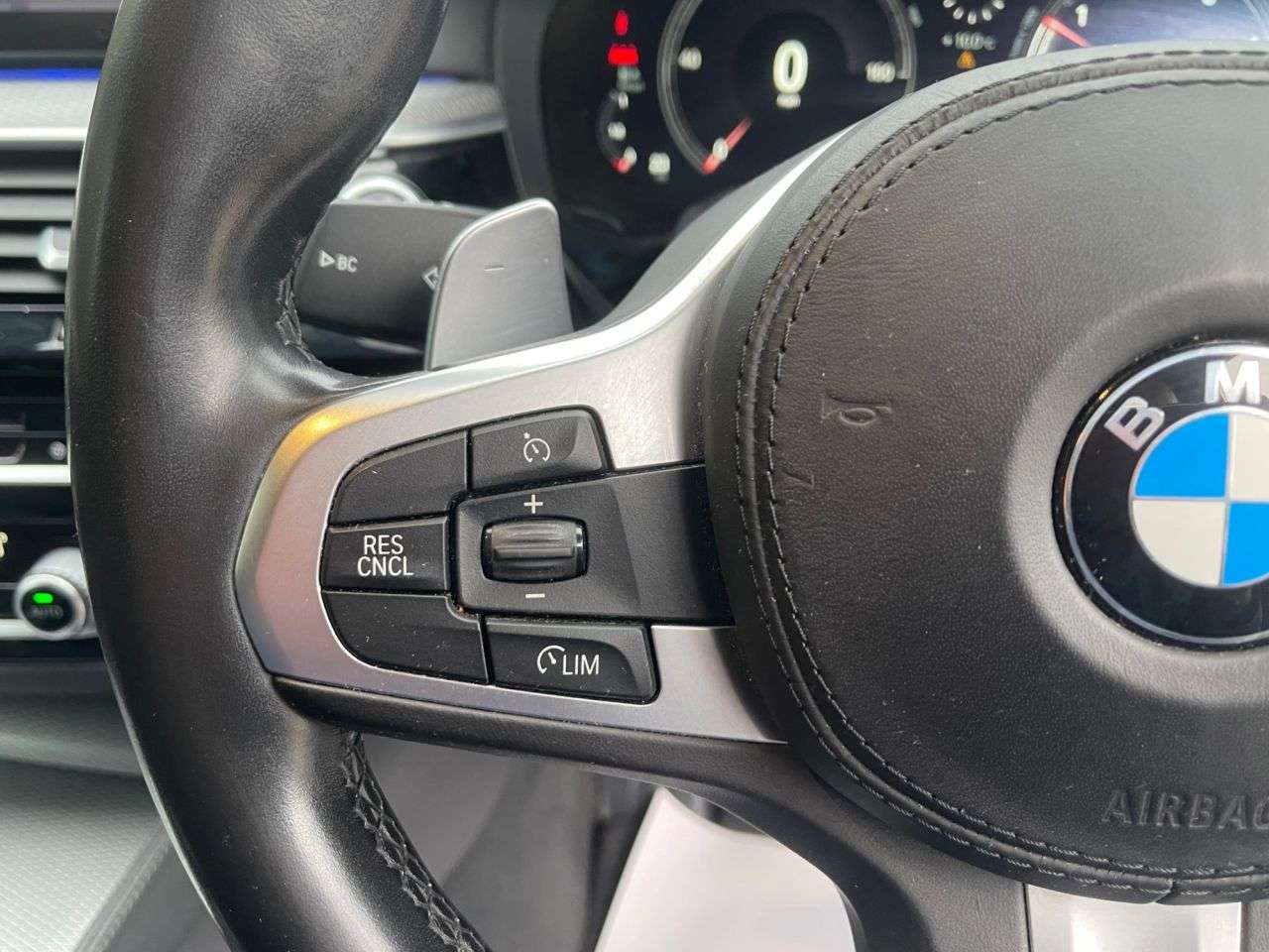 2019 BMW 5 SERIES 2019 BMW 5 SERIES
