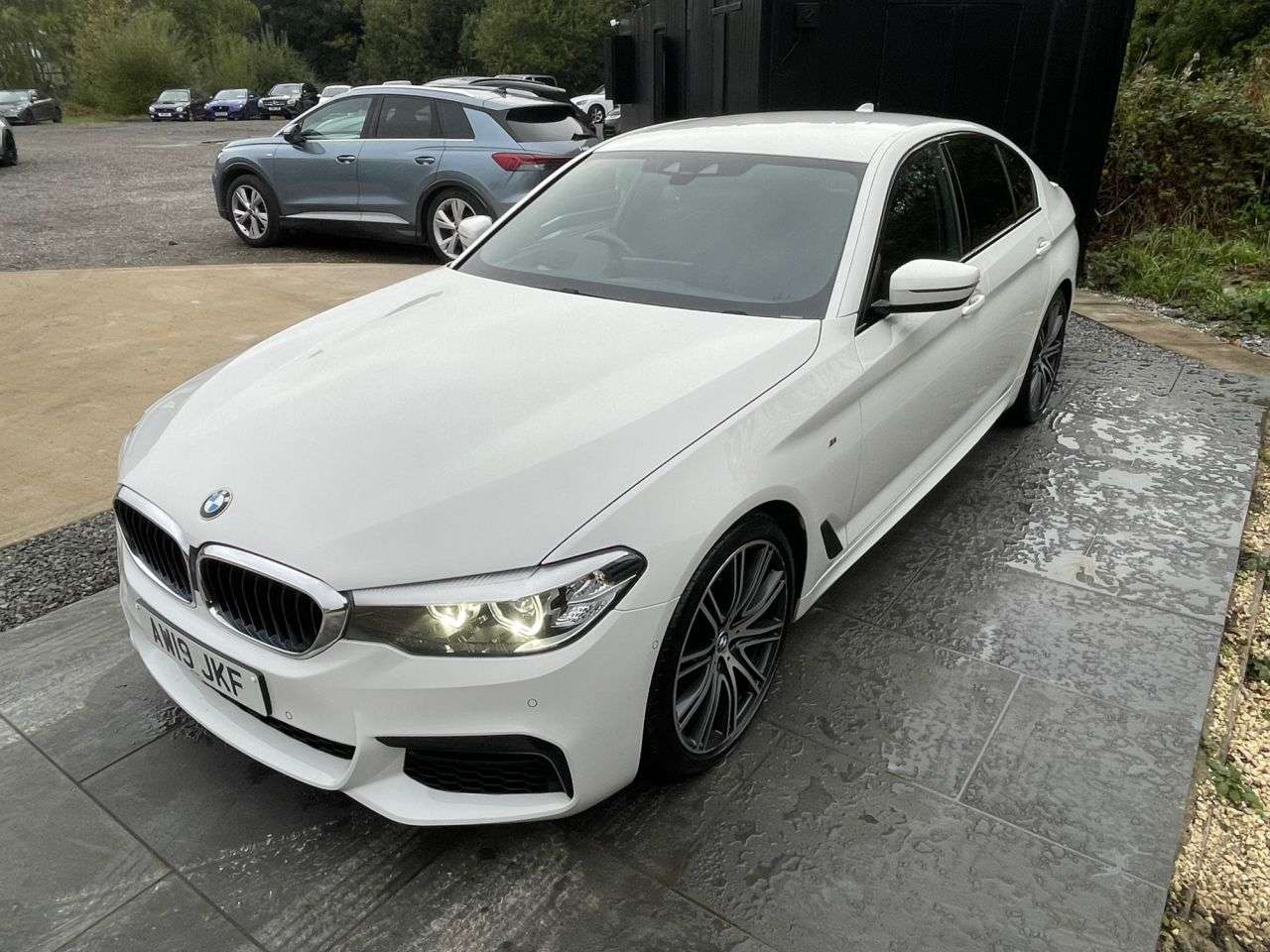 2019 BMW 5 SERIES 2019 BMW 5 SERIES