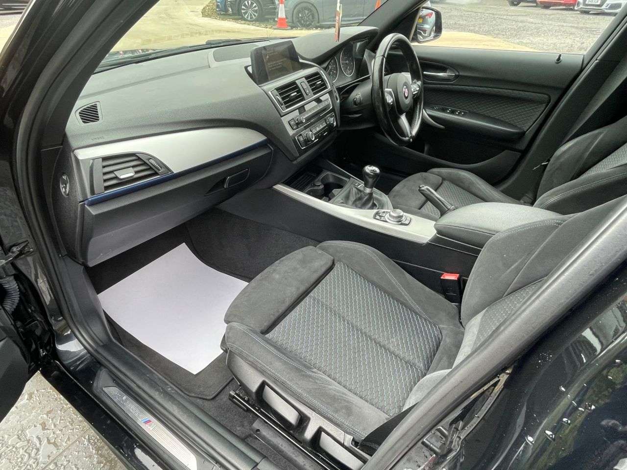 2016 BMW 1 SERIES 2016 BMW 1 SERIES