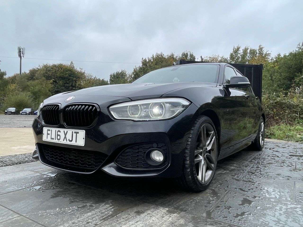 A 2016 BMW 1 SERIES 1.6 120i M Sport Hatchback 5dr Petrol Manual Euro 6 (s/s) (177 ps) EXCELLEN A 2016 BMW 1 SERIES 1.6 120i M Sport Hatchback 5dr Petrol Manual Euro 6 (s/s) (177 ps) EXCELLEN