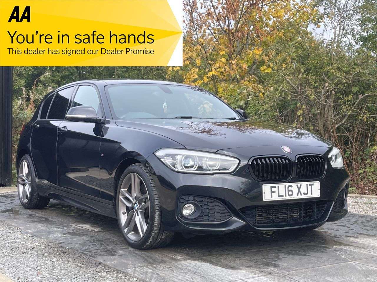 A 2016 BMW 1 SERIES 1.6 120i M Sport Hatchback 5dr Petrol Manual Euro 6 (s/s) (177 ps) EXCELLEN A 2016 BMW 1 SERIES 1.6 120i M Sport Hatchback 5dr Petrol Manual Euro 6 (s/s) (177 ps) EXCELLEN