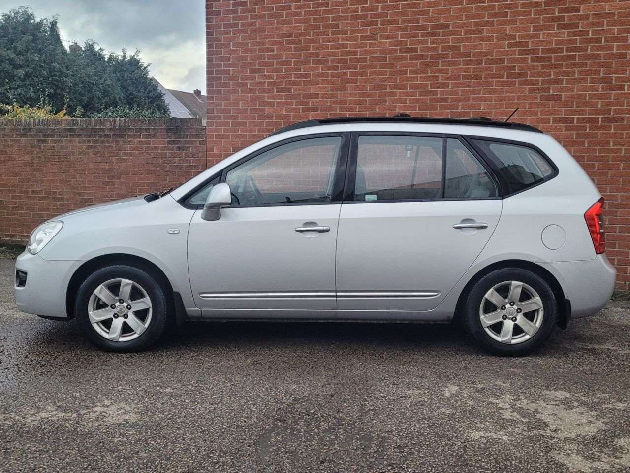 2008 KIA CARENS 2008 KIA CARENS