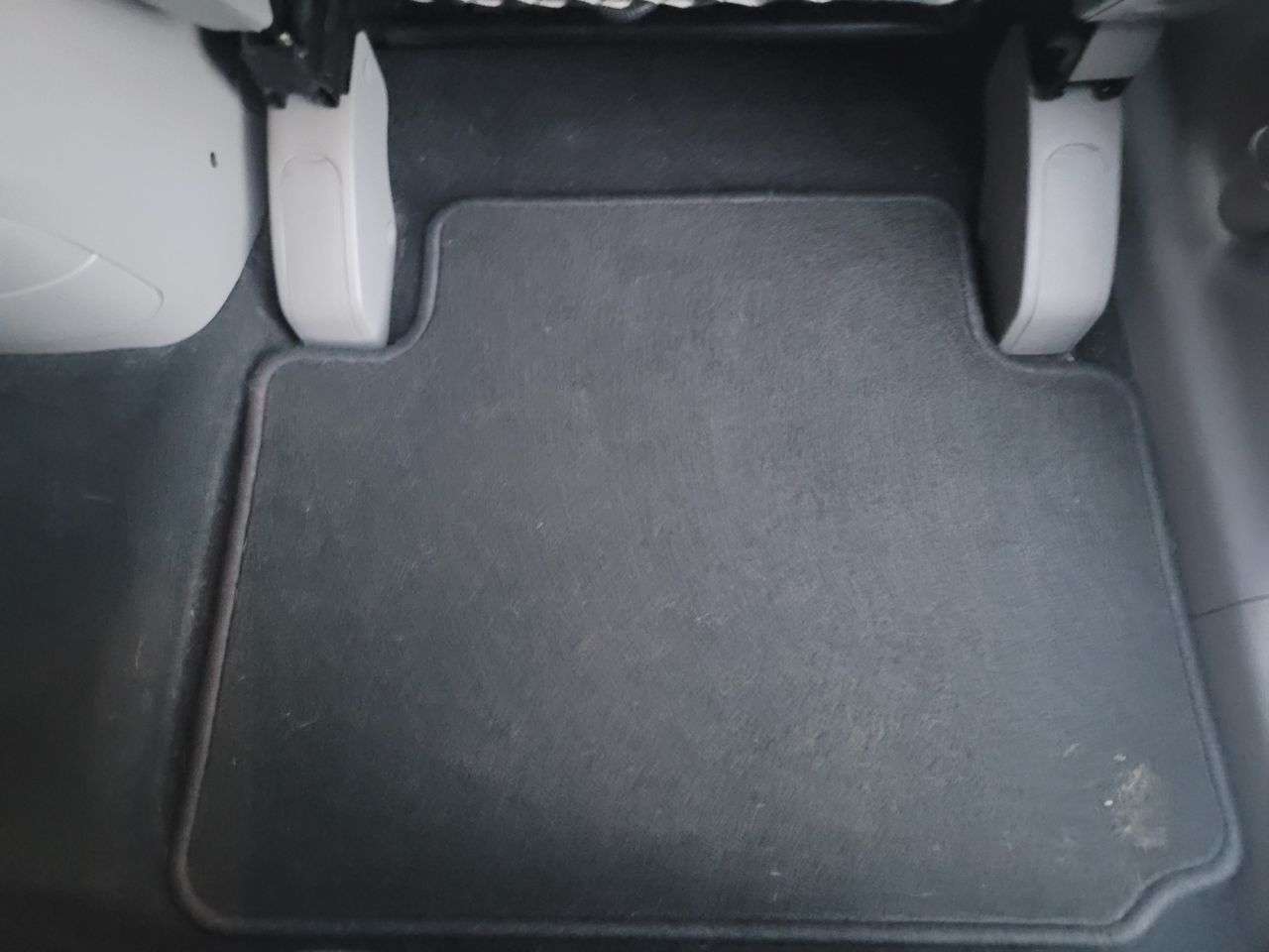 2008 KIA CARENS 2008 KIA CARENS