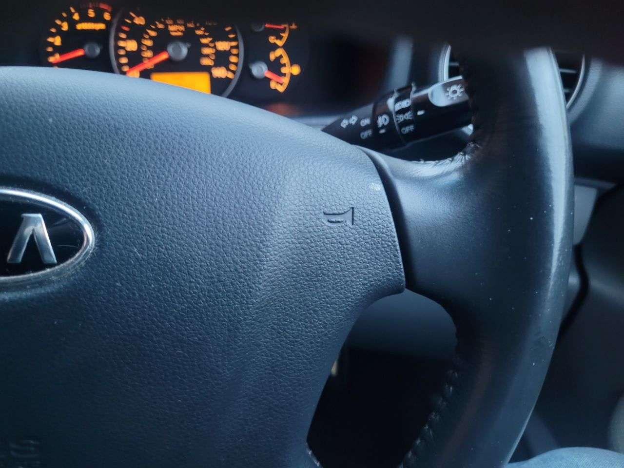 2008 KIA CARENS 2008 KIA CARENS