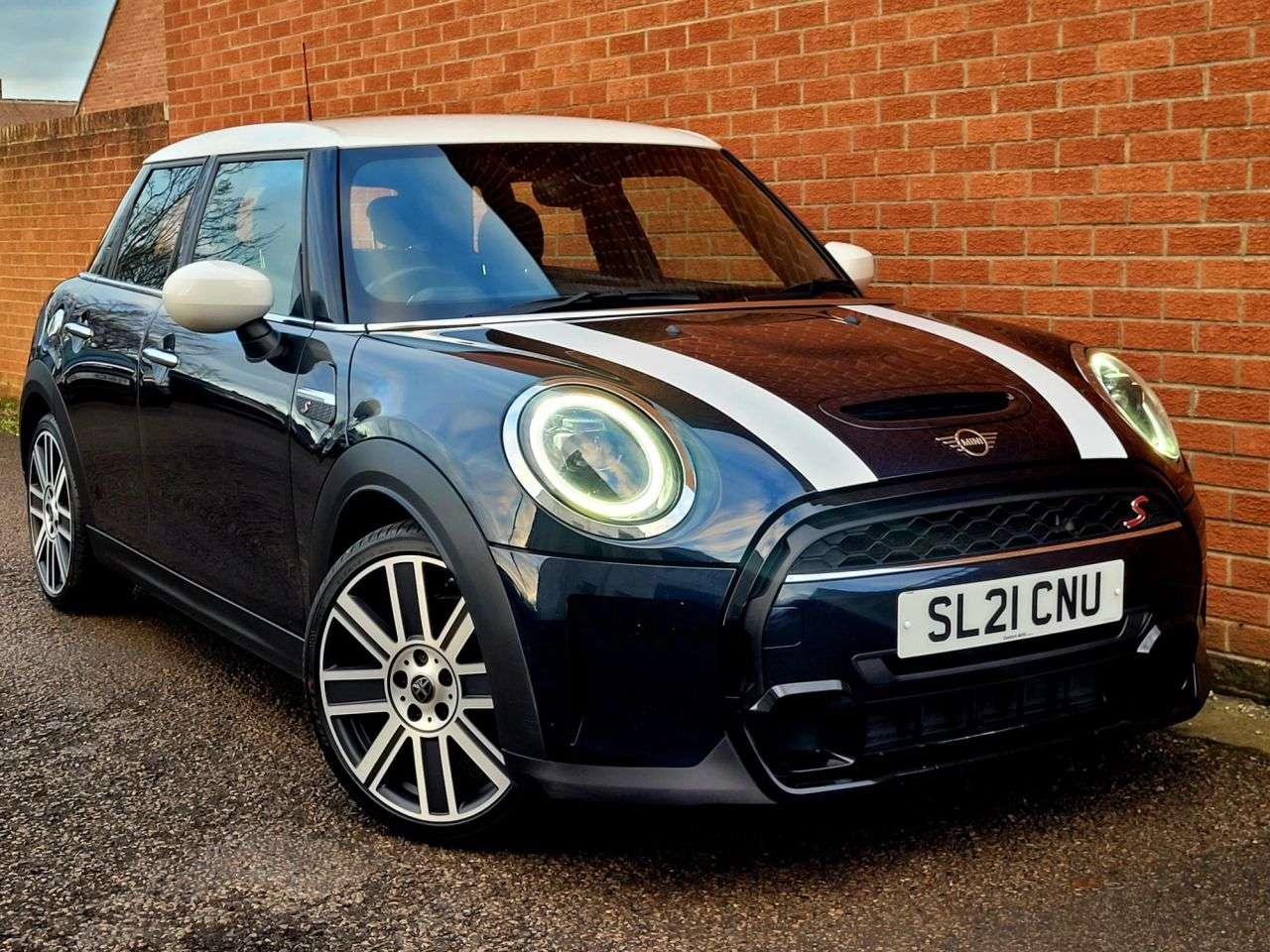 2021 MINI HATCH 2021 MINI HATCH