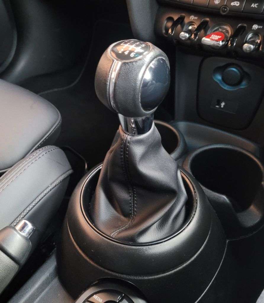 2021 MINI HATCH 2021 MINI HATCH