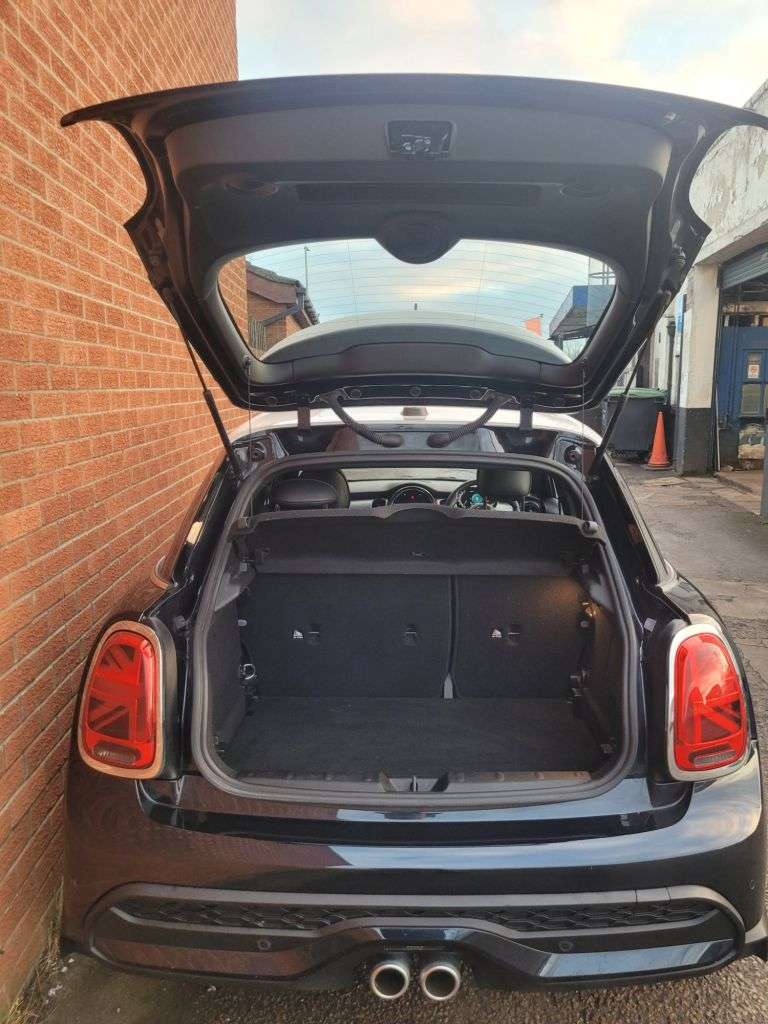 2021 MINI HATCH 2021 MINI HATCH