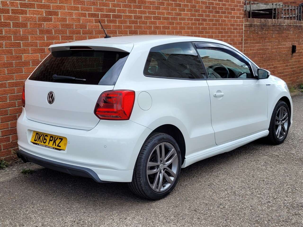 2016 VOLKSWAGEN POLO 2016 VOLKSWAGEN POLO