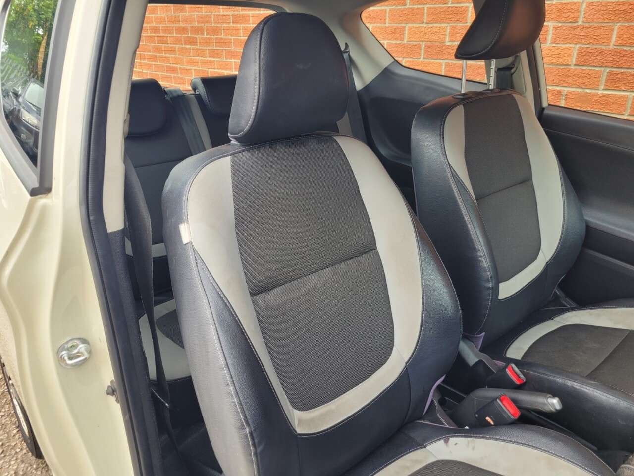 2012 KIA PICANTO 2012 KIA PICANTO