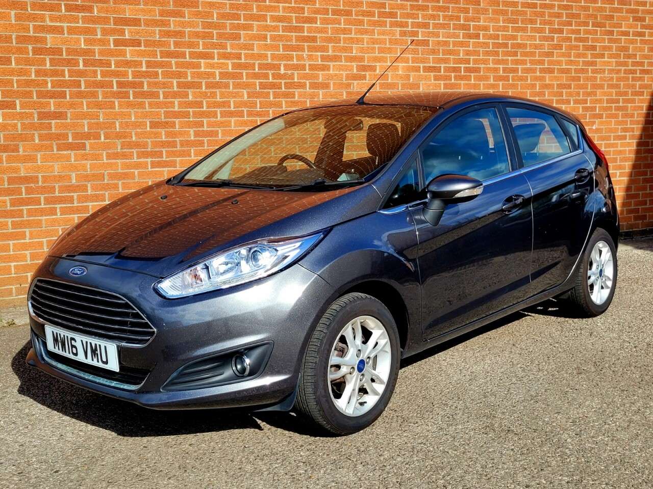 A 2016 FORD FIESTA 1.25 Zetec Hatchback 5dr Petrol Manual Euro 6 (82 ps) A 2016 FORD FIESTA 1.25 Zetec Hatchback 5dr Petrol Manual Euro 6 (82 ps)