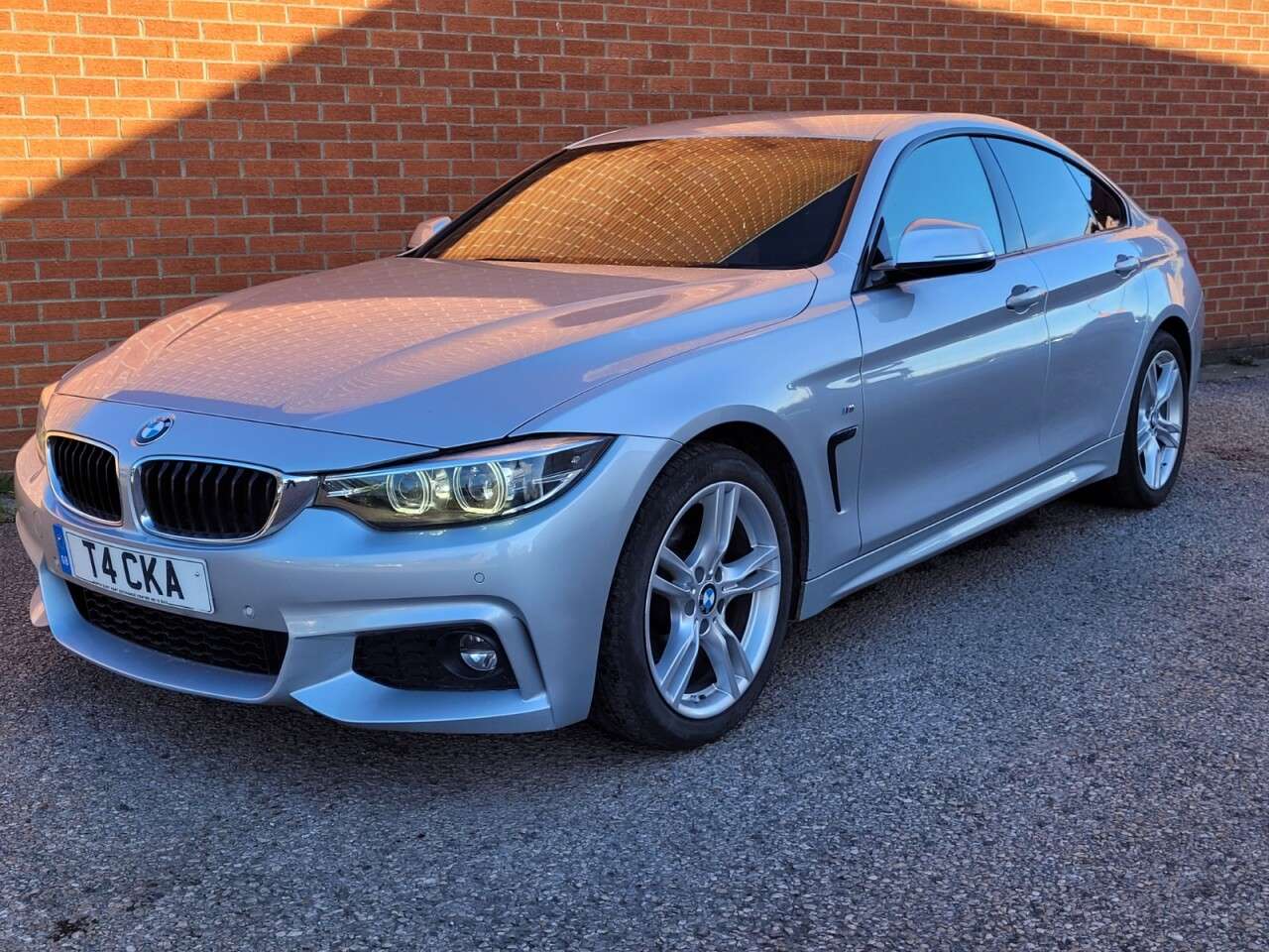 A 2019 BMW 4 SERIES GRAN COUPE 2.0 420i GPF M Sport Hatchback 5dr Petrol Auto Euro 6 (s/s) (184 ps) A 2019 BMW 4 SERIES GRAN COUPE 2.0 420i GPF M Sport Hatchback 5dr Petrol Auto Euro 6 (s/s) (184 ps)