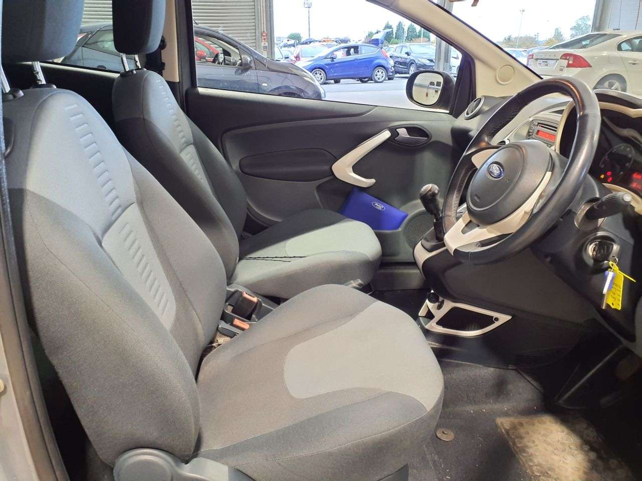 2015 FORD KA 2015 FORD KA