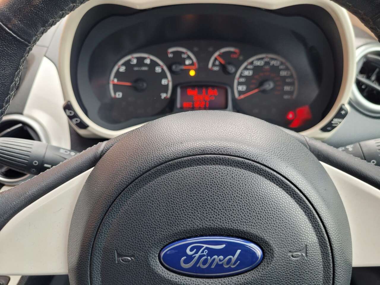 2015 FORD KA 2015 FORD KA