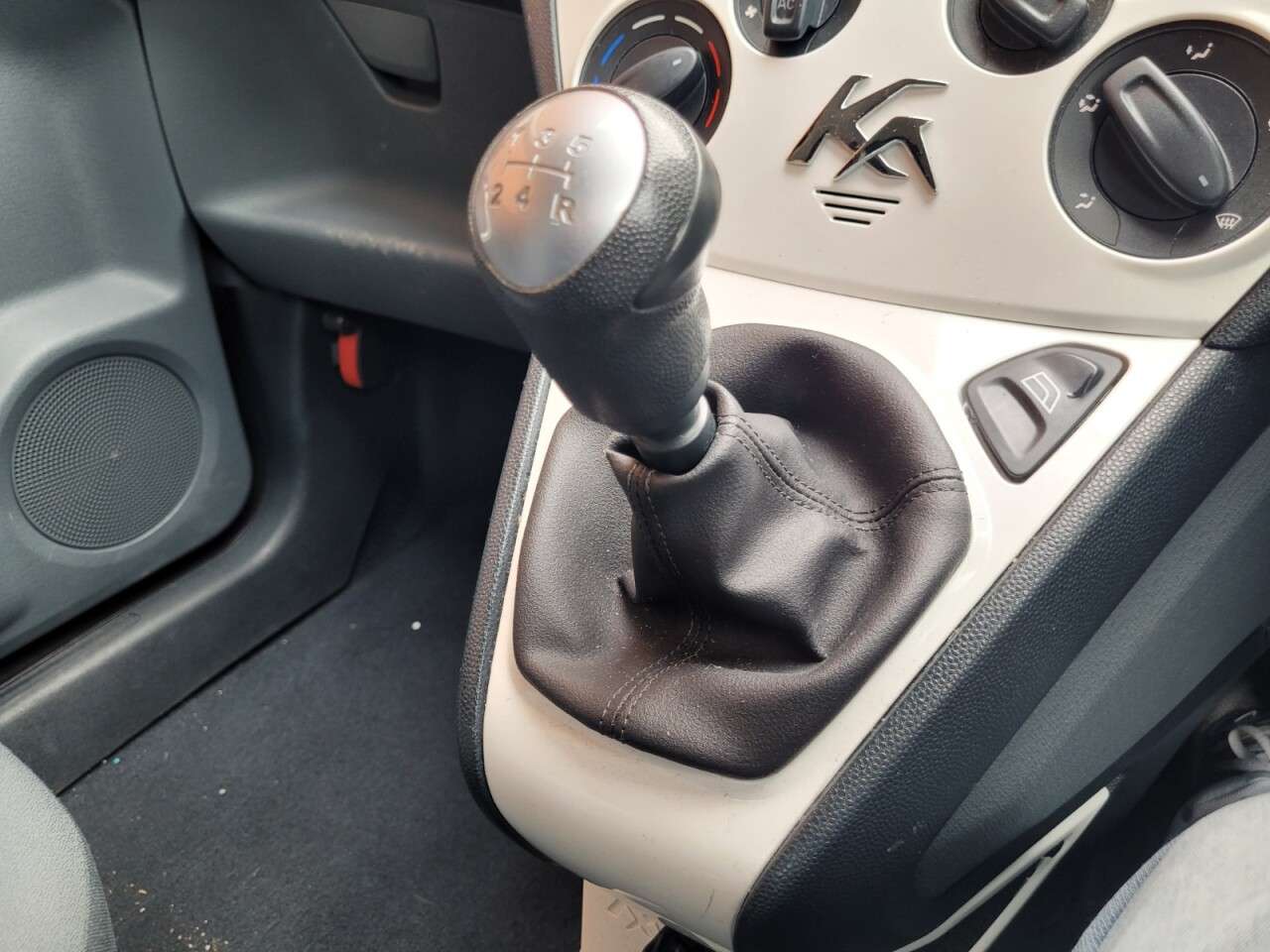 2015 FORD KA 2015 FORD KA