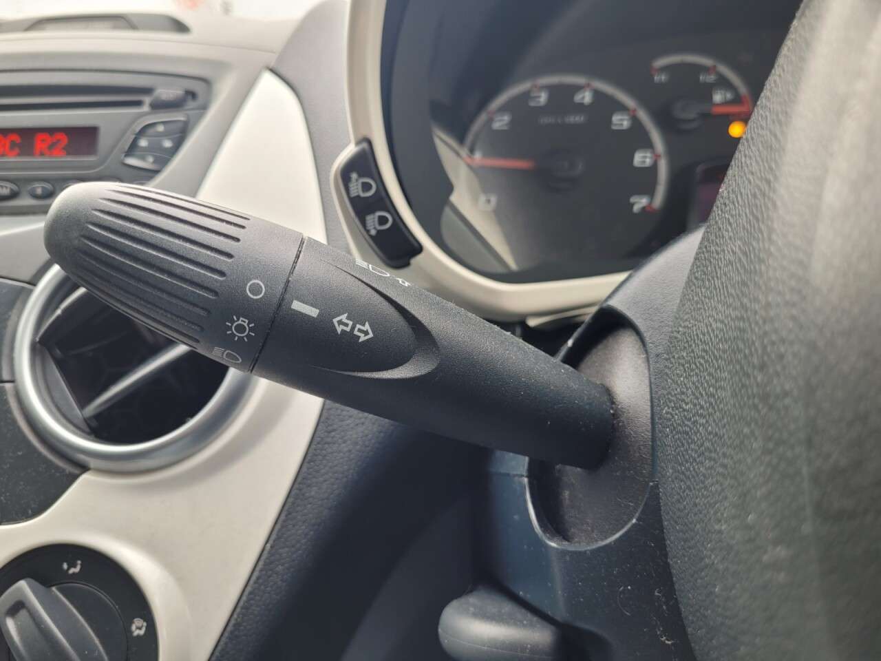 2015 FORD KA 2015 FORD KA