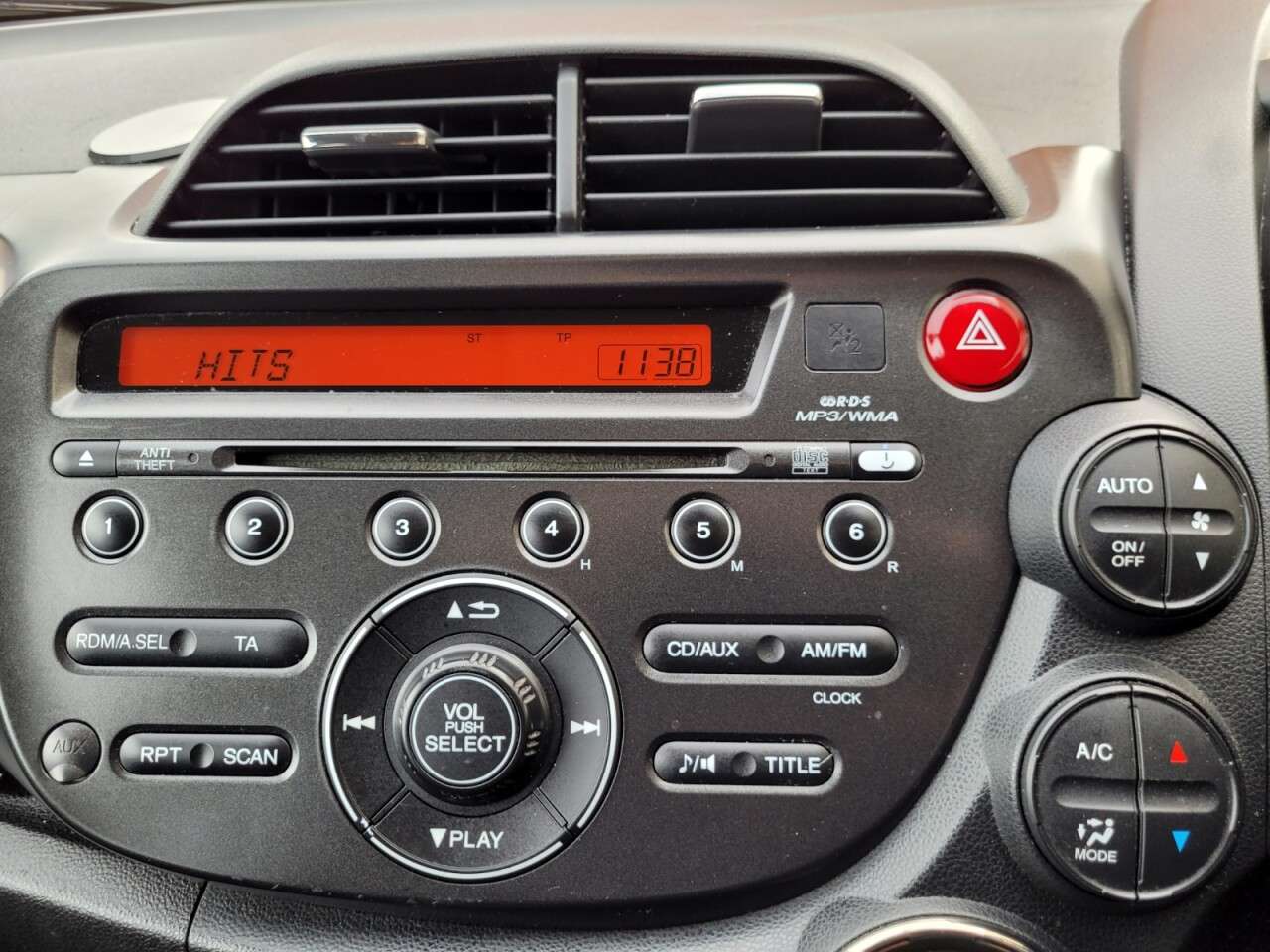 2014 HONDA JAZZ 2014 HONDA JAZZ