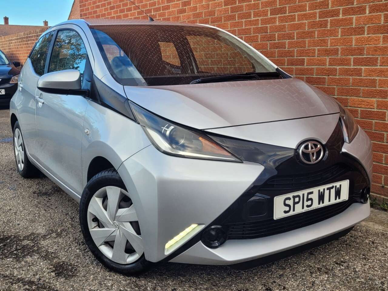 2015 TOYOTA AYGO 2015 TOYOTA AYGO