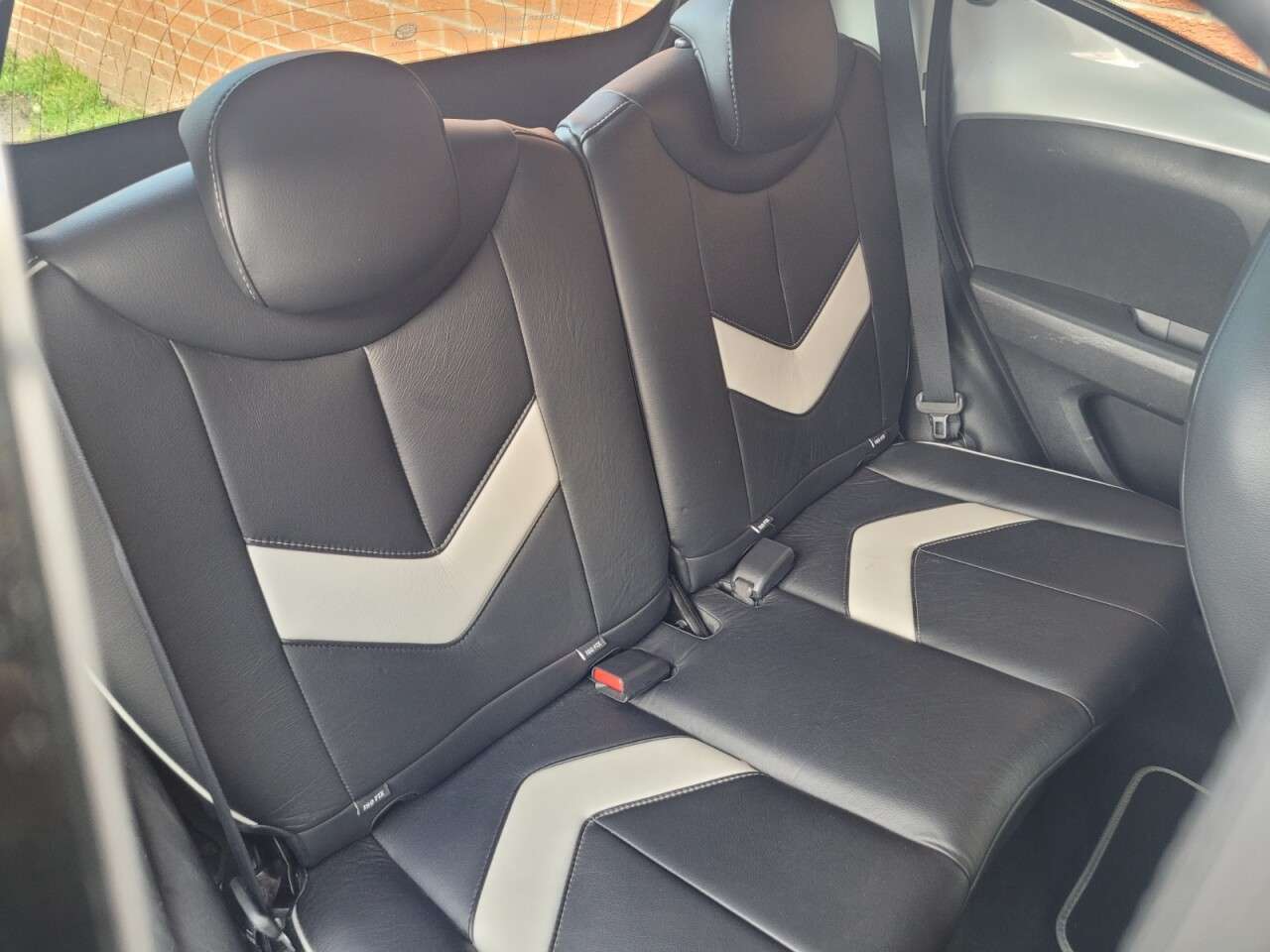 2015 TOYOTA AYGO 2015 TOYOTA AYGO