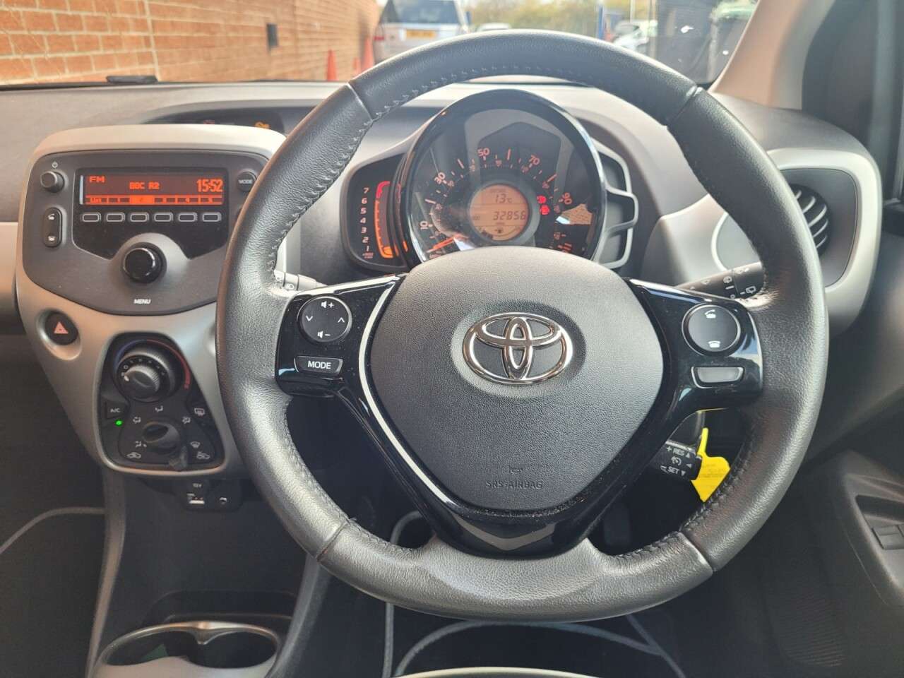 2015 TOYOTA AYGO 2015 TOYOTA AYGO