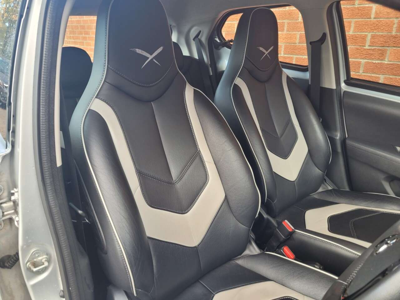 2015 TOYOTA AYGO 2015 TOYOTA AYGO