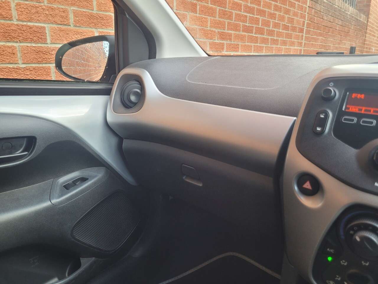 2015 TOYOTA AYGO 2015 TOYOTA AYGO