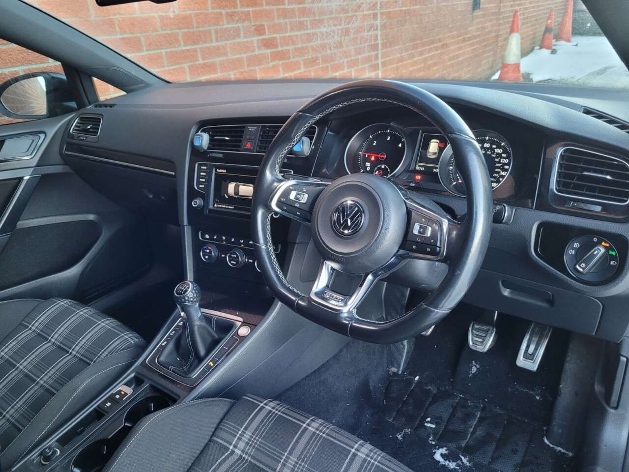2015 VOLKSWAGEN GOLF 2015 VOLKSWAGEN GOLF