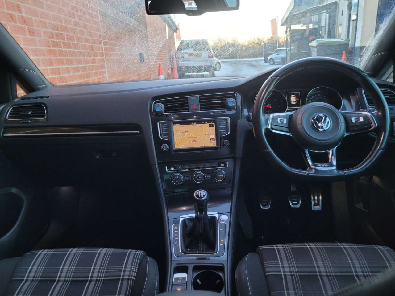 2015 VOLKSWAGEN GOLF 2015 VOLKSWAGEN GOLF