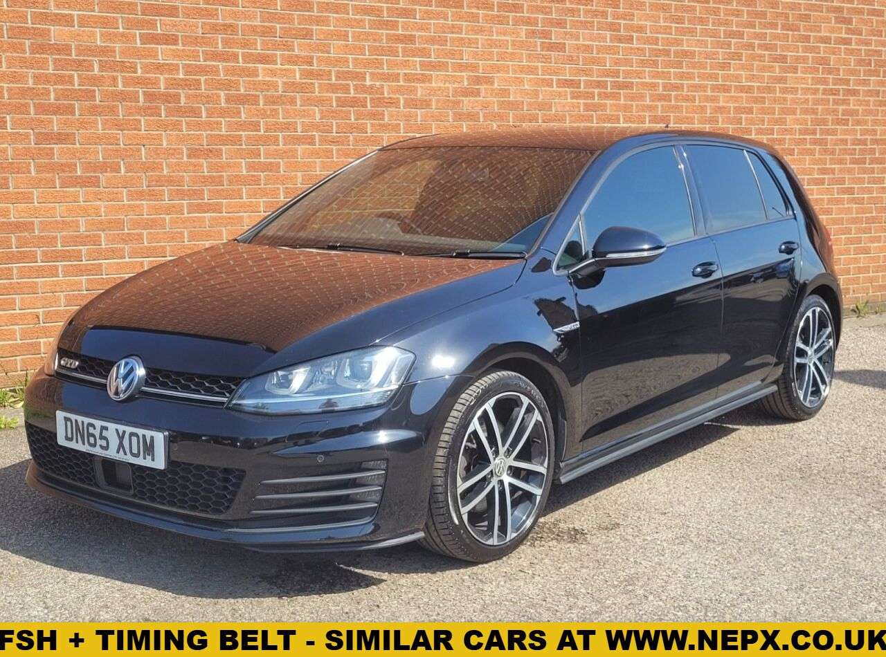 A 2015 VOLKSWAGEN GOLF 2.0 TDI BlueMotion Tech GTD Hatchback 5dr Diesel Manual Euro 6 (s/s) (184 p A 2015 VOLKSWAGEN GOLF 2.0 TDI BlueMotion Tech GTD Hatchback 5dr Diesel Manual Euro 6 (s/s) (184 p