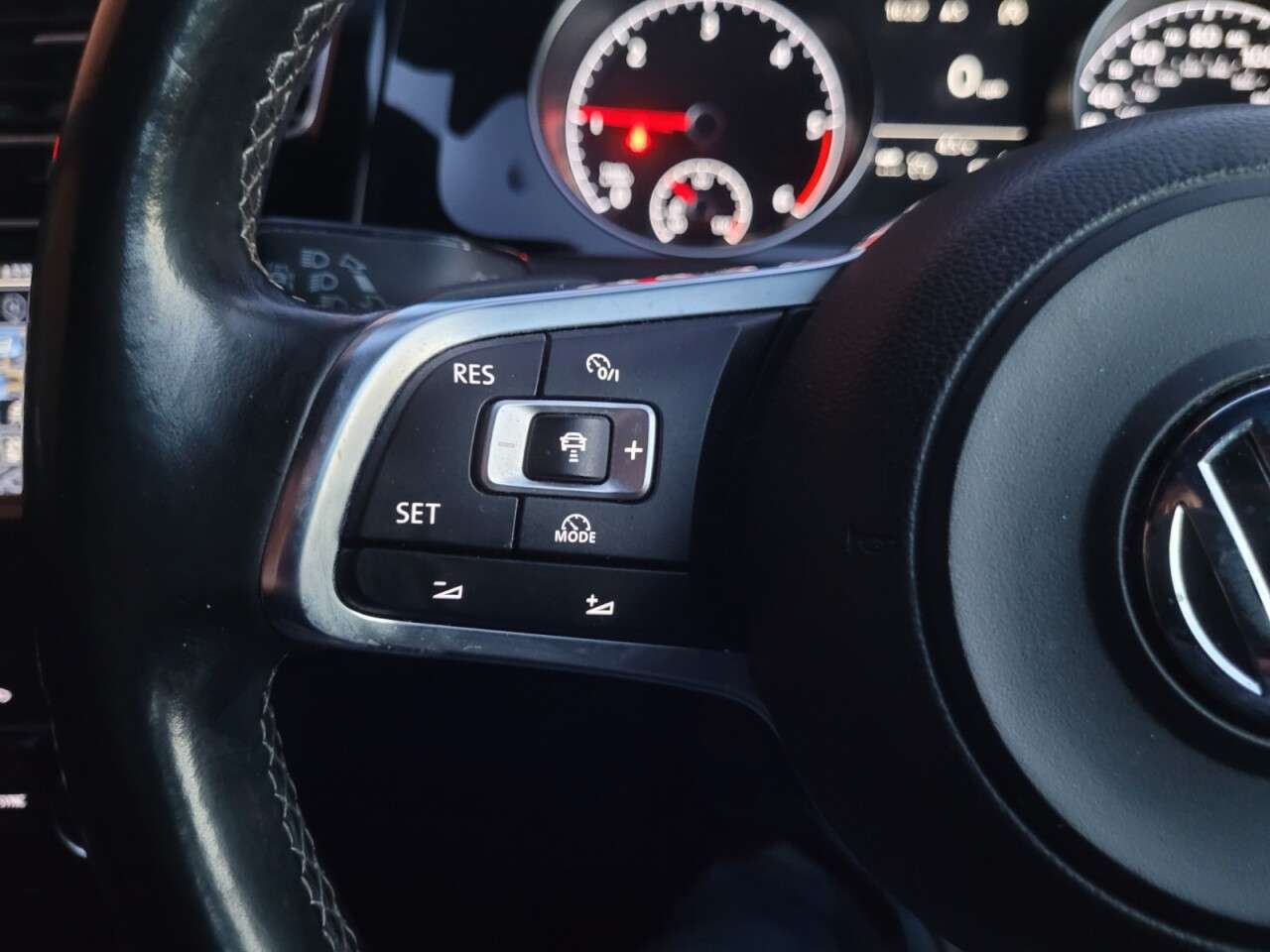 2015 VOLKSWAGEN GOLF 2015 VOLKSWAGEN GOLF