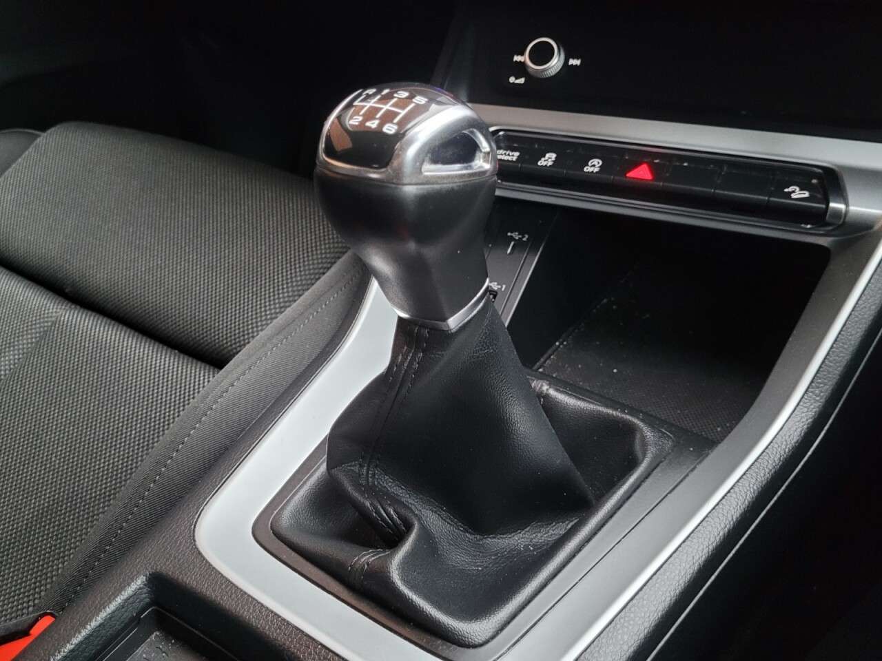 2019 AUDI Q3 2019 AUDI Q3