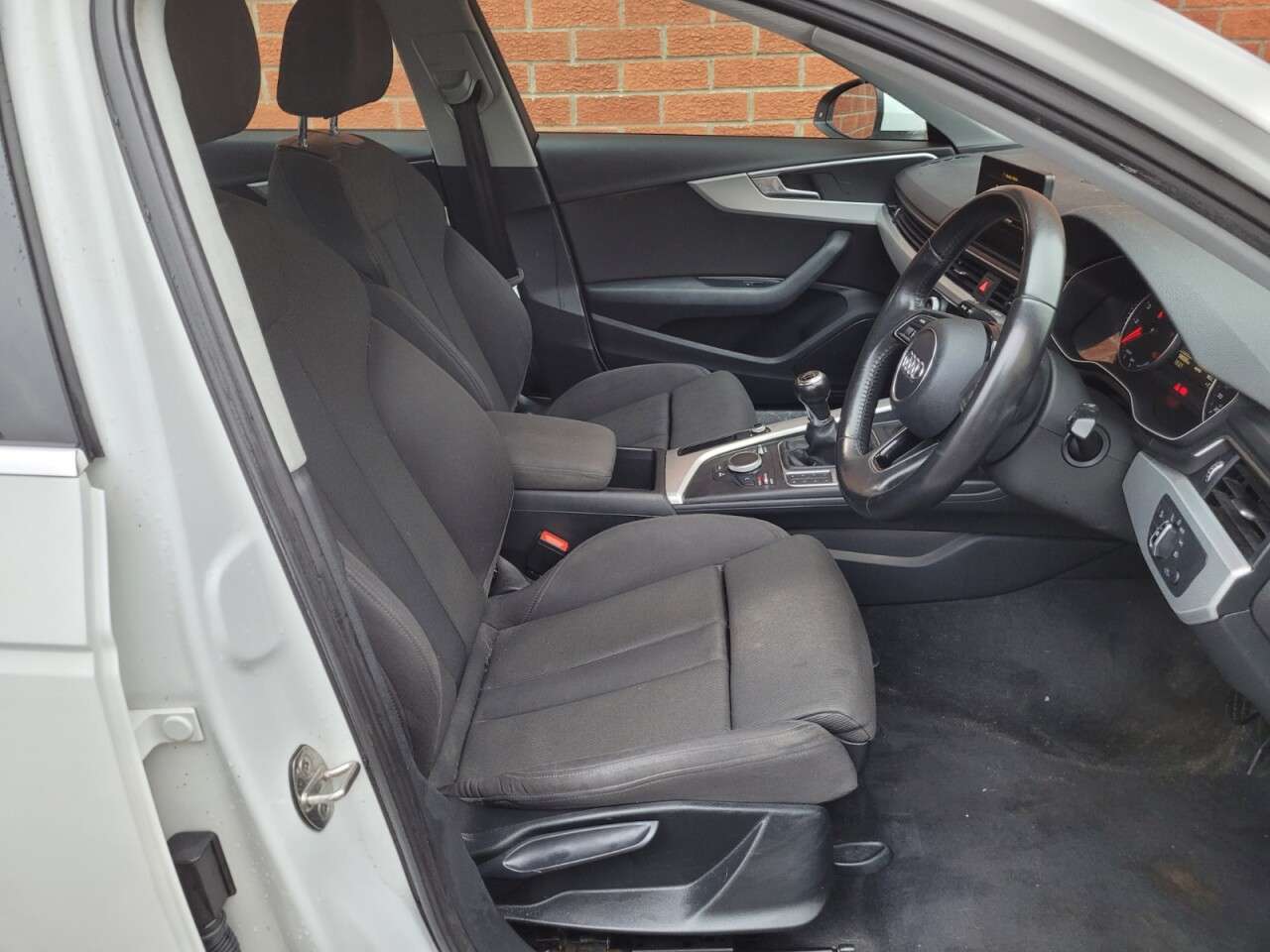 2016 AUDI A4 2016 AUDI A4