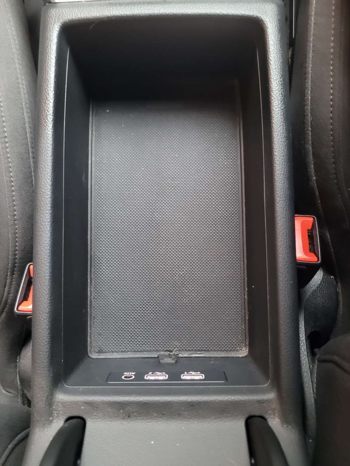 2016 AUDI A4 2016 AUDI A4