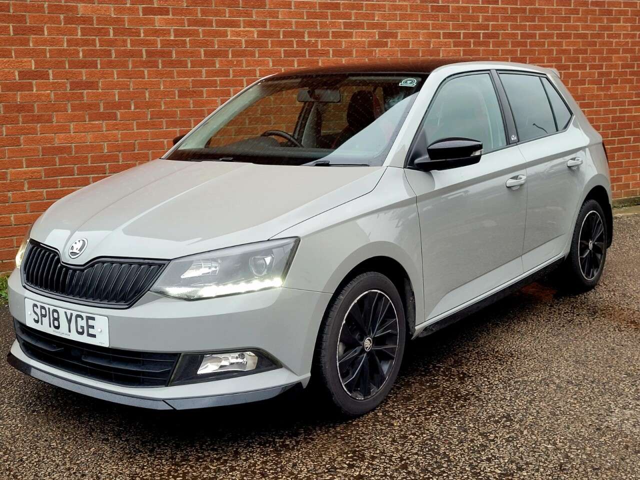 A 2018 SKODA FABIA 1.0 TSI Monte Carlo Hatchback 5dr Petrol Manual Euro 6 (s/s) (110 ps) A 2018 SKODA FABIA 1.0 TSI Monte Carlo Hatchback 5dr Petrol Manual Euro 6 (s/s) (110 ps)