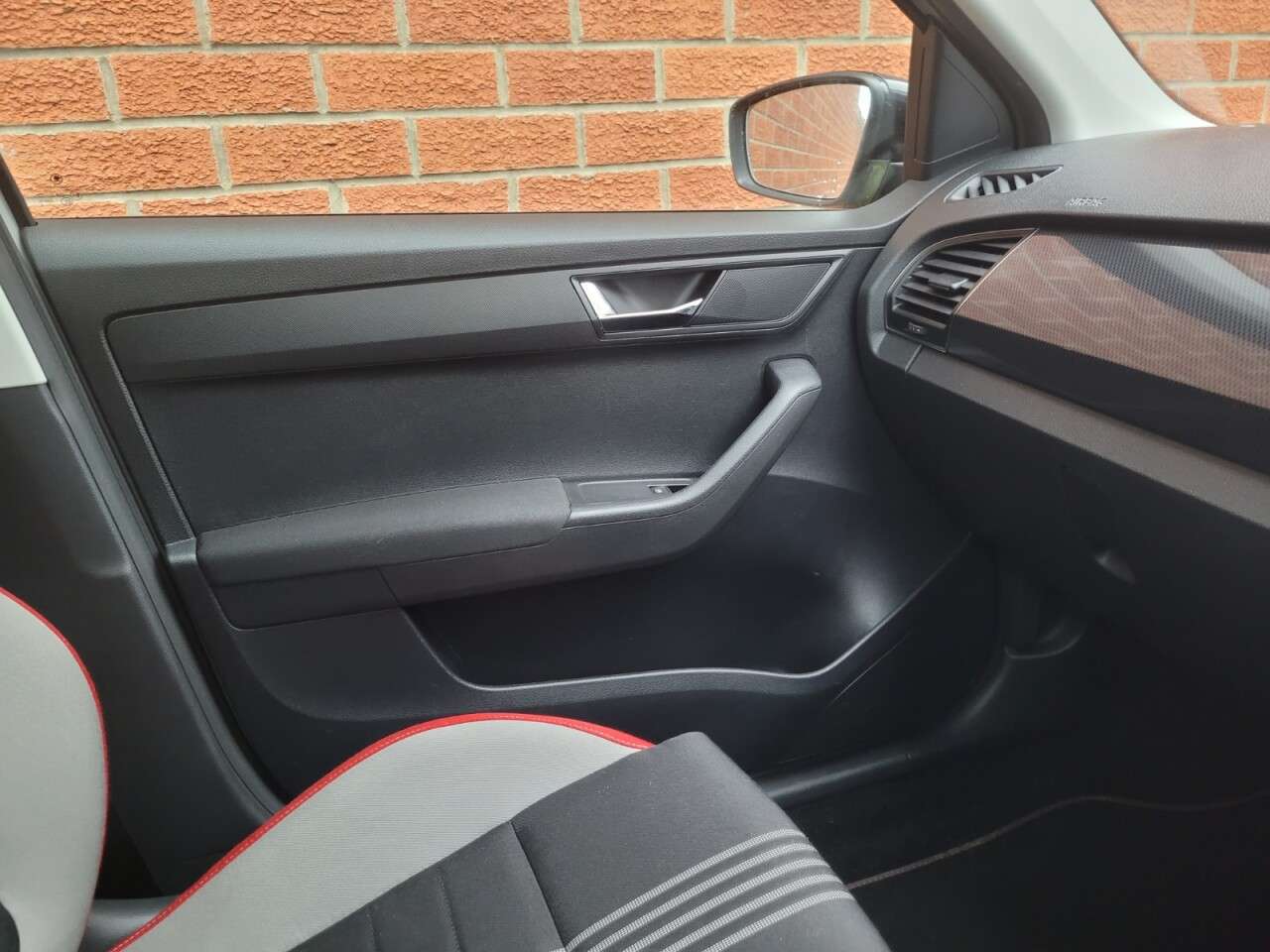 2018 SKODA FABIA 2018 SKODA FABIA