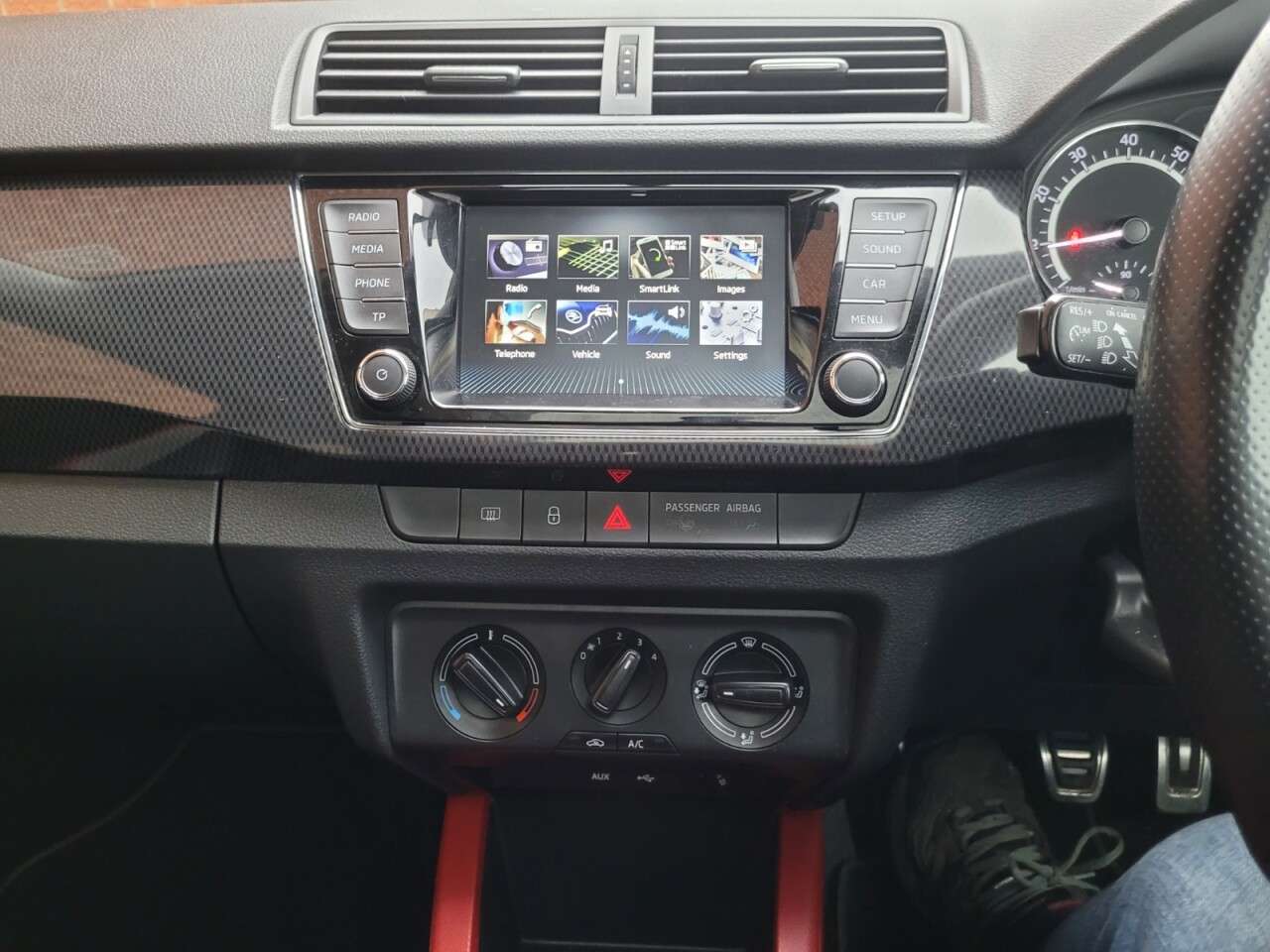 2018 SKODA FABIA 2018 SKODA FABIA