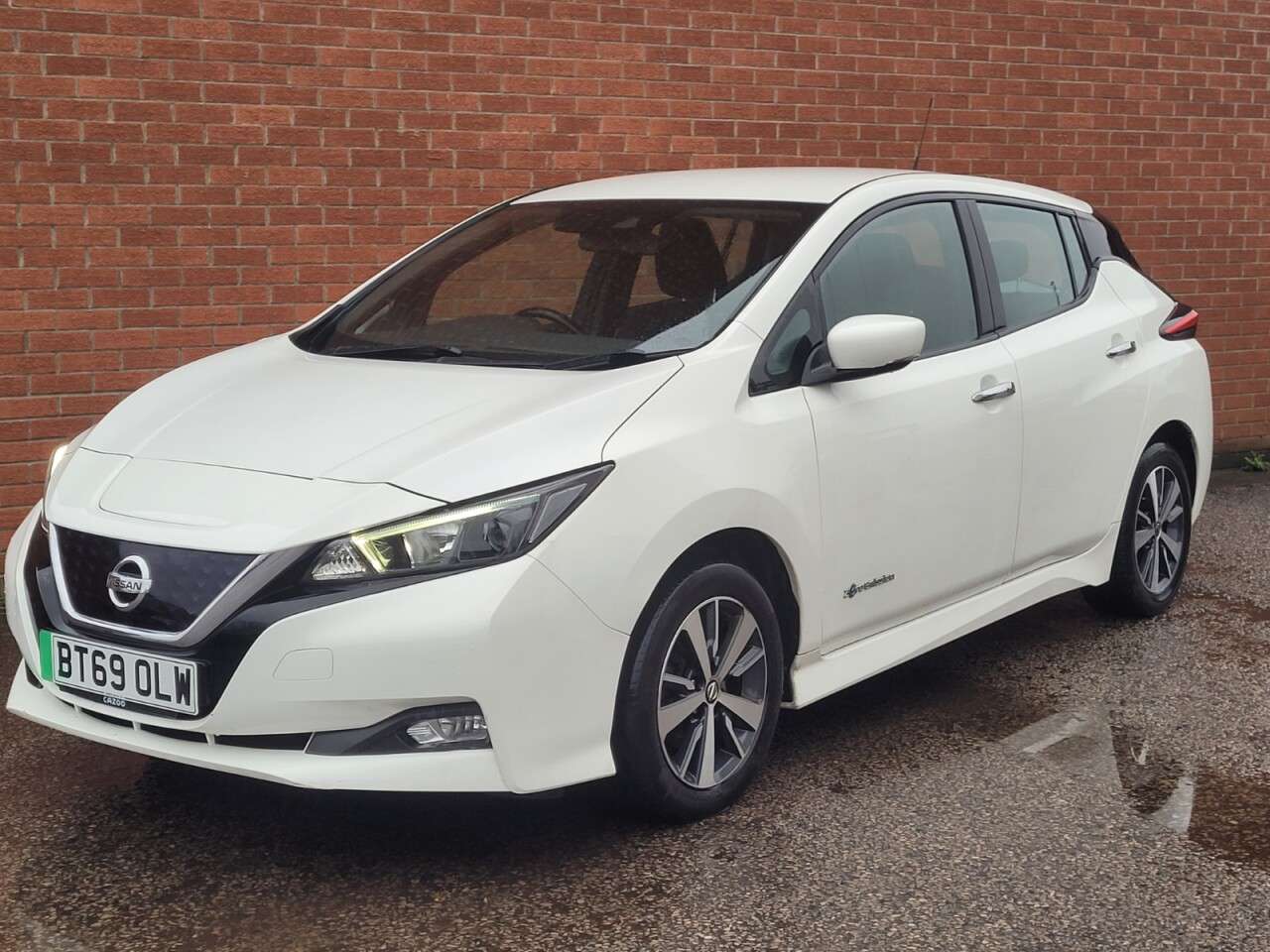 A 2019 NISSAN LEAF ACENTA A 2019 NISSAN LEAF ACENTA