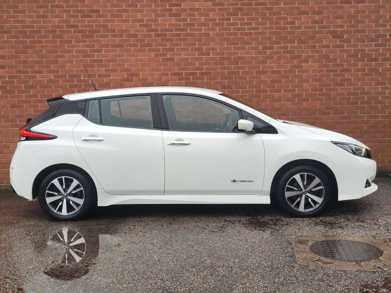 2019 NISSAN LEAF 2019 NISSAN LEAF