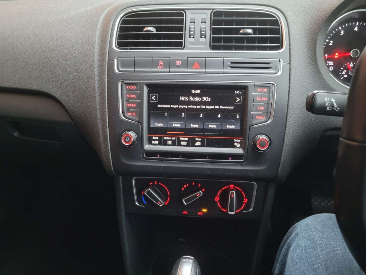 2015 VOLKSWAGEN POLO 2015 VOLKSWAGEN POLO