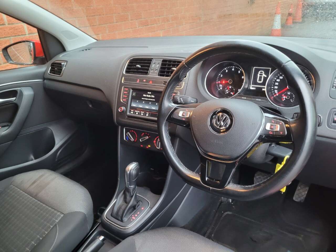 2015 VOLKSWAGEN POLO 2015 VOLKSWAGEN POLO