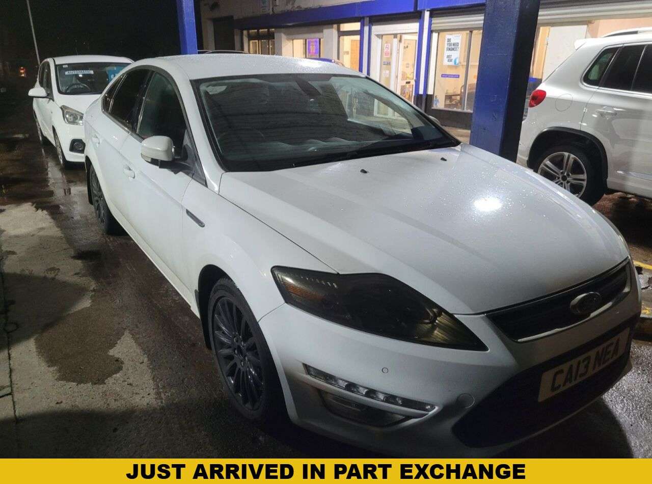 A 2014 FORD MONDEO 2.0 TDCi Zetec Business Edition Hatchback 5dr Diesel Powershift Euro 5 (140 A 2014 FORD MONDEO 2.0 TDCi Zetec Business Edition Hatchback 5dr Diesel Powershift Euro 5 (140